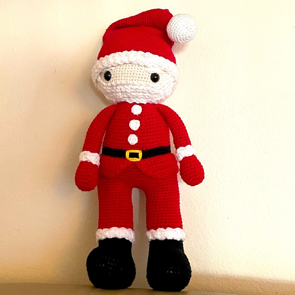 Hand knit Santa 15in